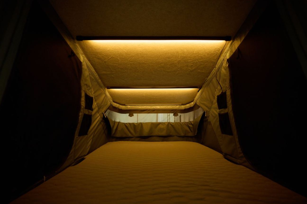 Thule Approach 2 feature ashland gray